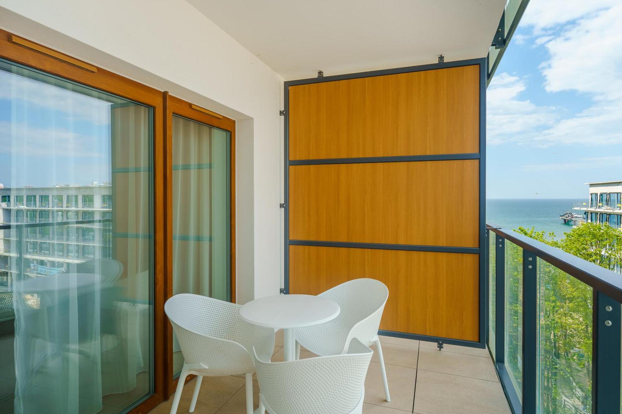 Aquamarina Prima Deluxe Studios With Sea View By Noclegi Renters Miedzyzdroje Εξωτερικό φωτογραφία