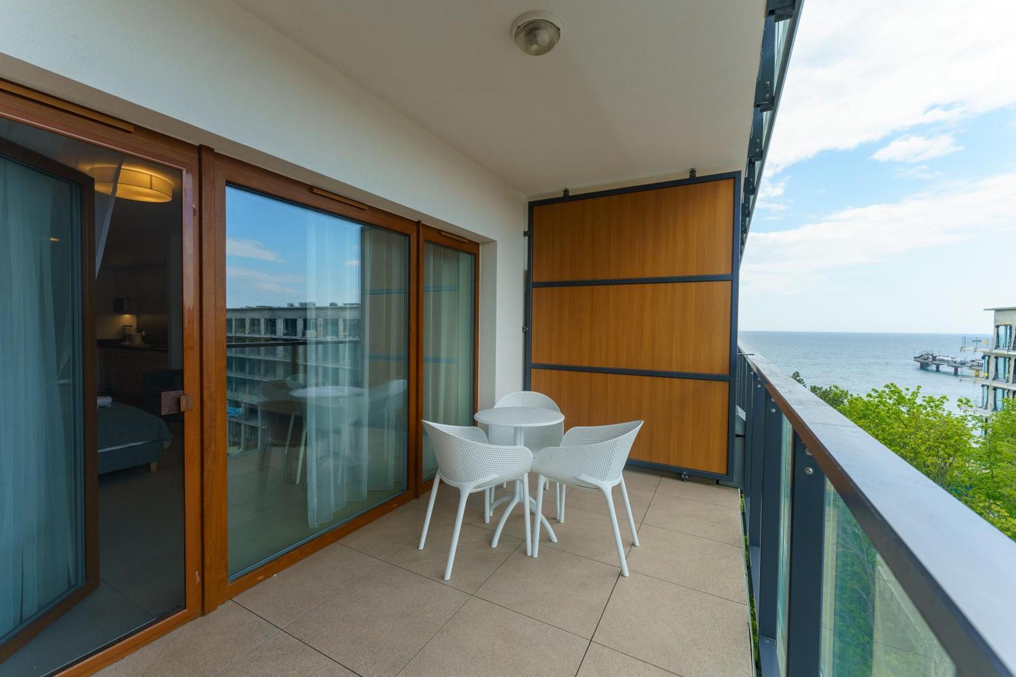 Aquamarina Prima Deluxe Studios With Sea View By Noclegi Renters Miedzyzdroje Εξωτερικό φωτογραφία